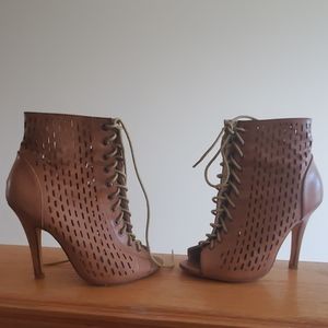 Open toe Brown Cutout booties 7.5 37.5 stilleto